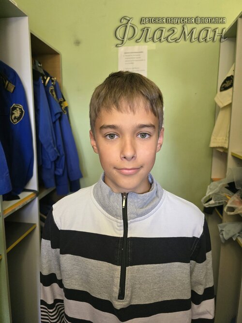 14b7b004.ID Photo.030744